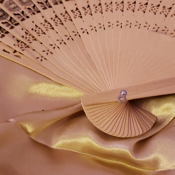 Bamboo Fan - Picture 4 of 7